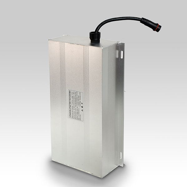 12V 60Ah LiFePO4 Cylinder Battery Pack for Separated Solar Street Light